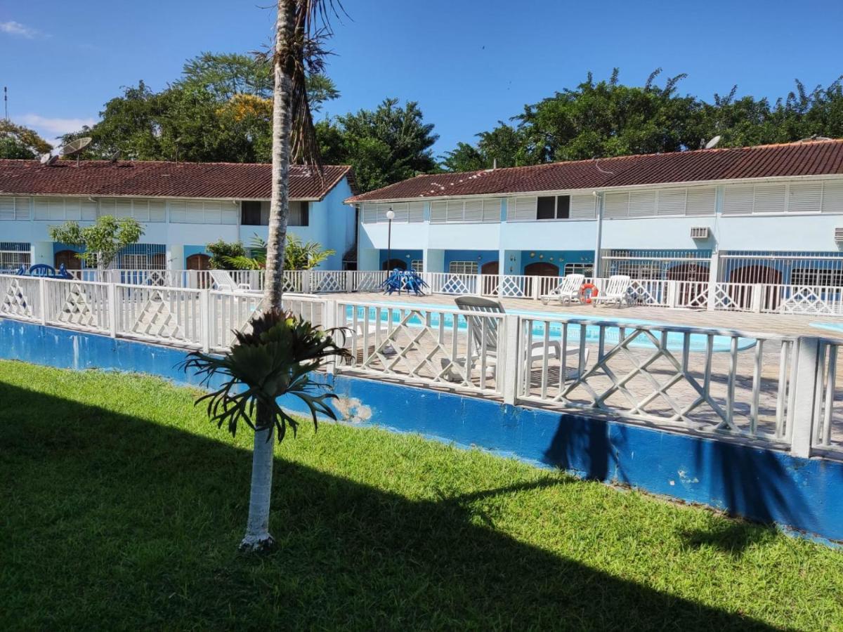Sobrado Piscina Cond Pereque Acu Marcal Casa de férias Ubatuba