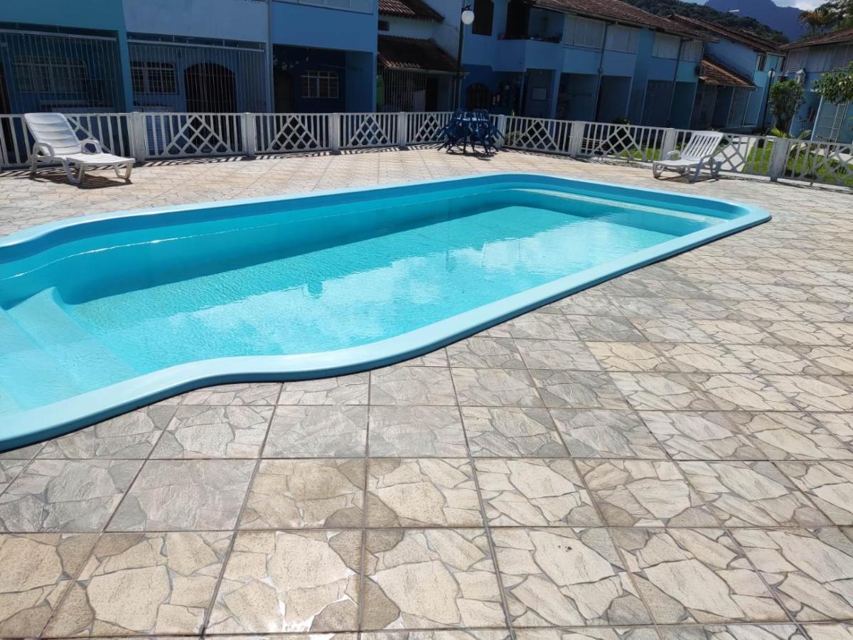 Sobrado Piscina Cond Pereque Acu Marcal *